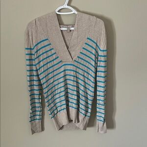 Banana Republic Women’s V-Neck Striped Hooded Sweater - Beige with Teal Stripe S